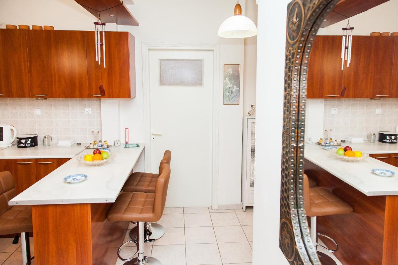 Vintage Apartment In Downtown Athens! Екстериор снимка